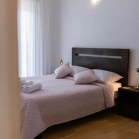 Bay View Villa *